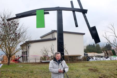 Slovesnost ob postavitvi Mobila na veter 28 Foto Ljubo Vukelič